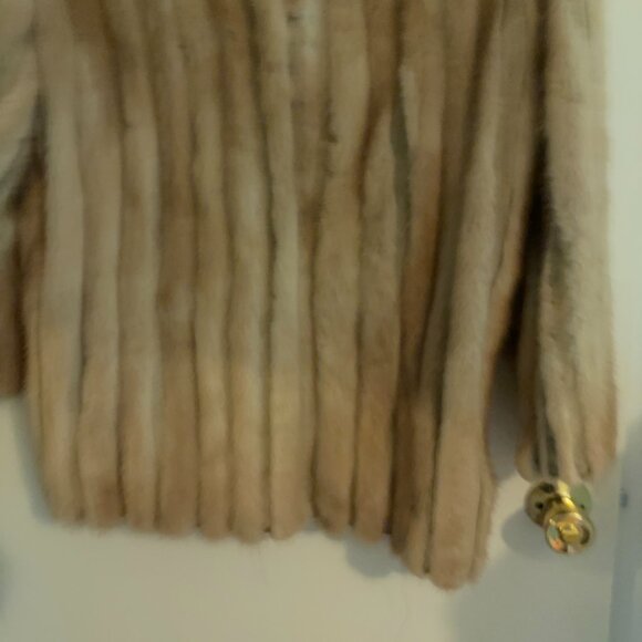 Palomino mink jacket - Picture 3 of 9